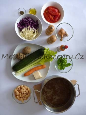 Zeleninová polévka s fazolemi